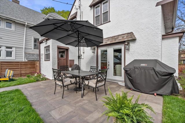 4477 Murray AVENUE, Shorewood, WI 53211