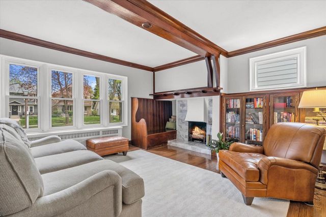 4477 Murray AVENUE, Shorewood, WI 53211