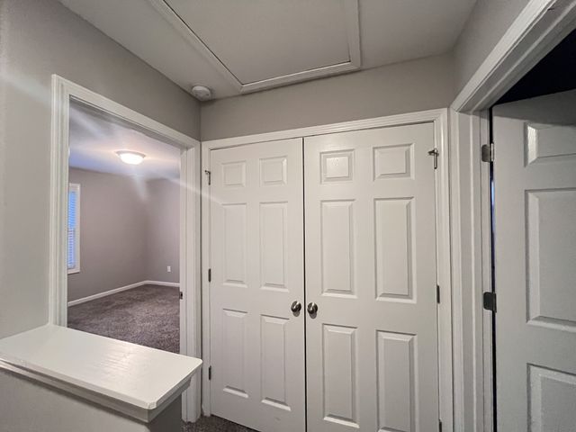 114 Valley View Cir Apt B, Clarksville, TN 37040