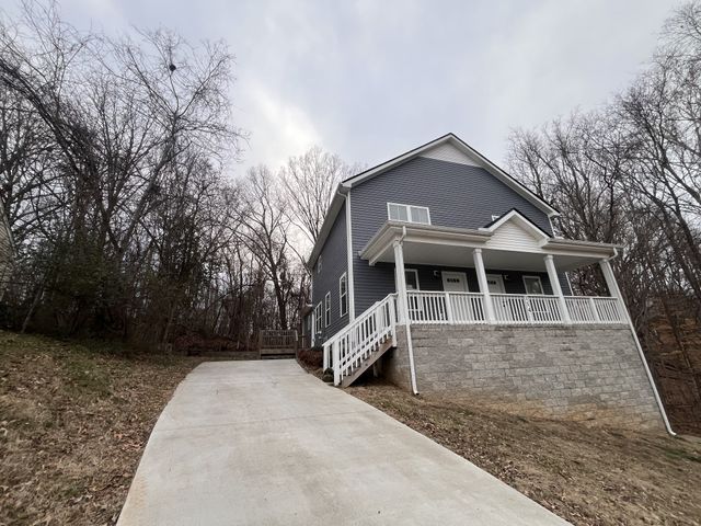 114 Valley View Cir Apt B, Clarksville, TN 37040