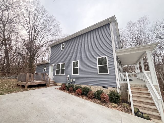 114 Valley View Cir Apt B, Clarksville, TN 37040