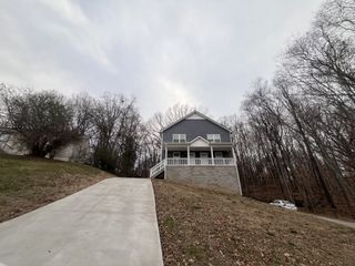 114 Valley View Cir Apt B, Clarksville, TN 37040