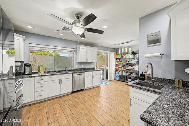 6021 N 10TH Street, Phoenix, AZ 85014