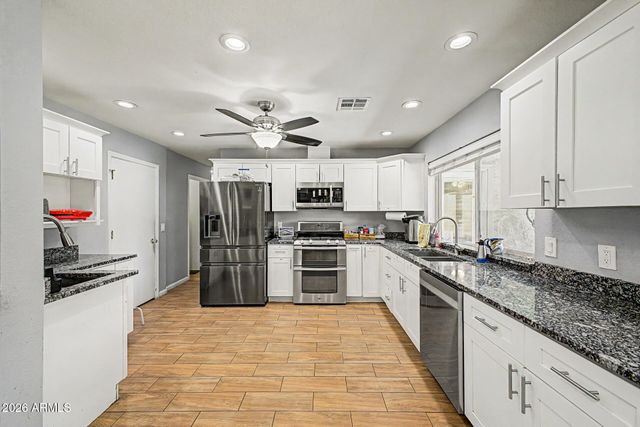 6021 N 10TH Street, Phoenix, AZ 85014