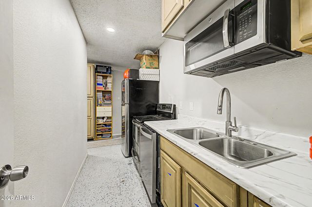6021 N 10TH Street, Phoenix, AZ 85014