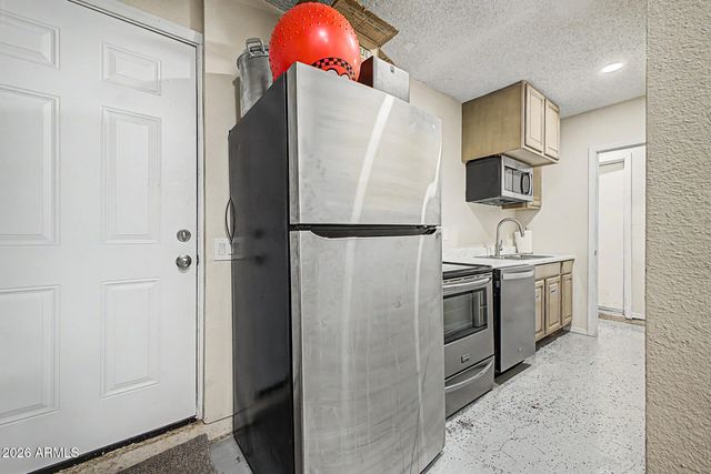6021 N 10TH Street, Phoenix, AZ 85014