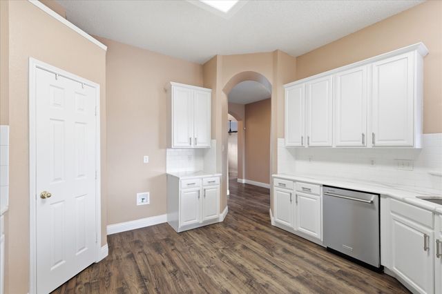 5541 Cranberry Drive, Fort Worth, TX 76137