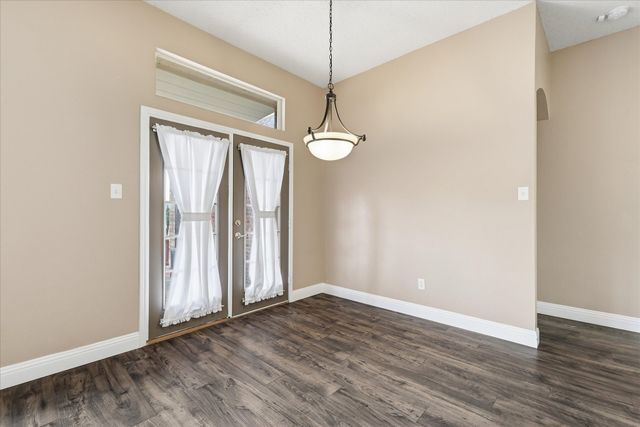 5541 Cranberry Drive, Fort Worth, TX 76137