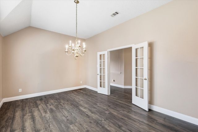 5541 Cranberry Drive, Fort Worth, TX 76137