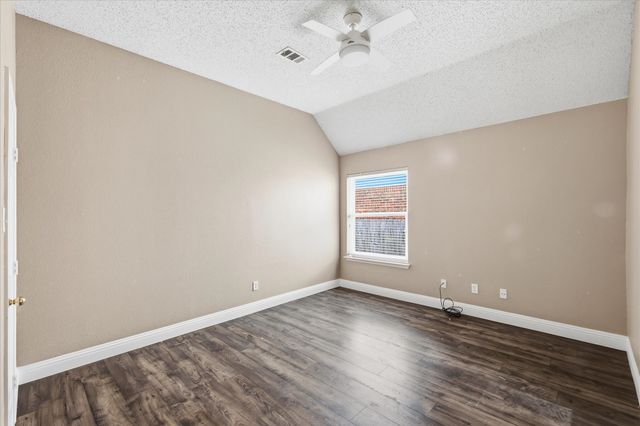5541 Cranberry Drive, Fort Worth, TX 76137