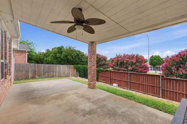 5541 Cranberry Drive, Fort Worth, TX 76137