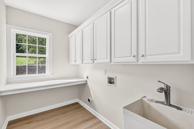 2013 Delaware Dr, Nolensville, TN 37135
