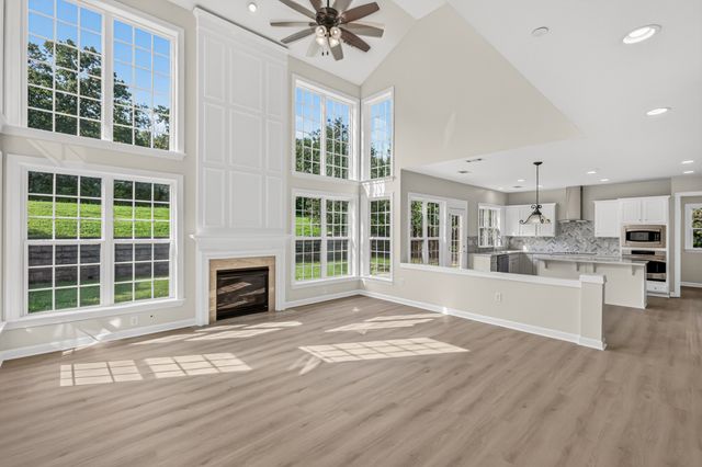 2013 Delaware Dr, Nolensville, TN 37135