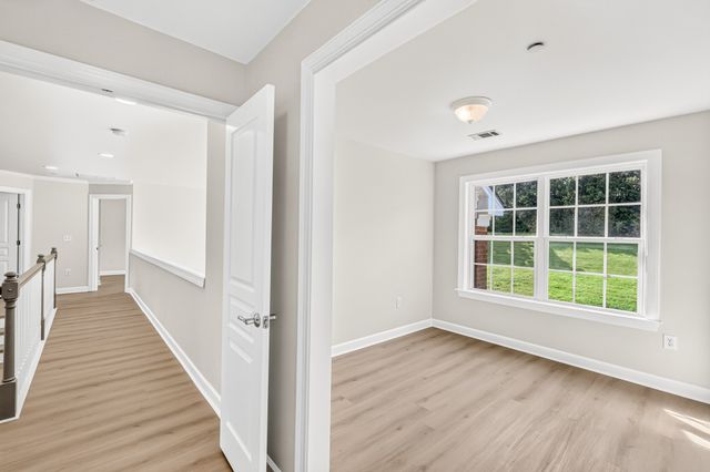 2013 Delaware Dr, Nolensville, TN 37135