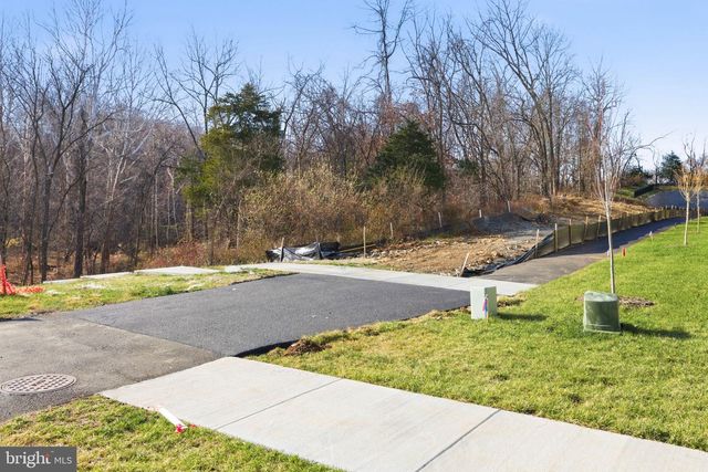 1017 VENIFENA TER SE, Leesburg, VA 20175