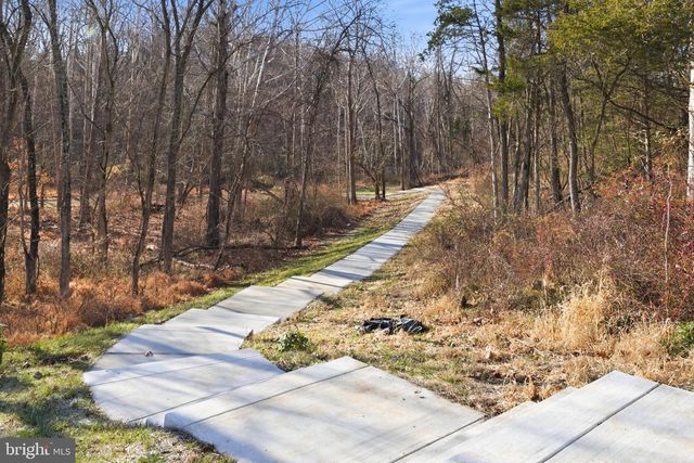 1017 VENIFENA TER SE, Leesburg, VA 20175