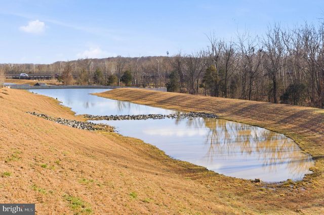 1017 VENIFENA TER SE, Leesburg, VA 20175