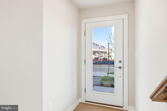 1017 VENIFENA TER SE, Leesburg, VA 20175