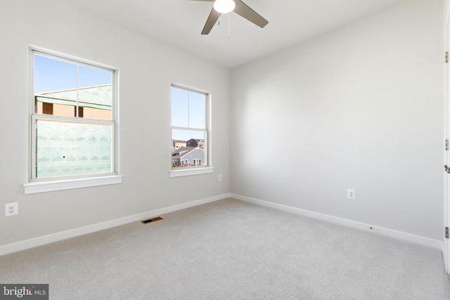 1017 VENIFENA TER SE, Leesburg, VA 20175