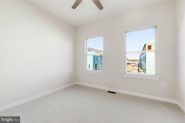 1017 VENIFENA TER SE, Leesburg, VA 20175