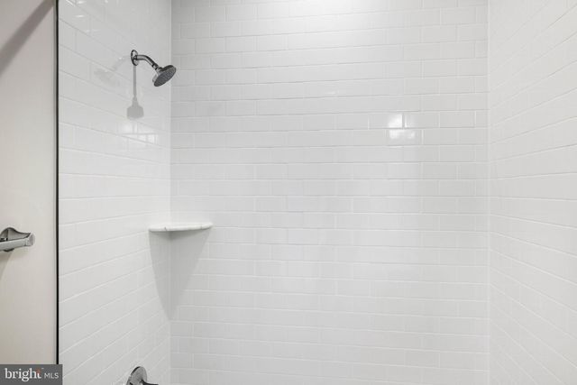 1017 VENIFENA TER SE, Leesburg, VA 20175