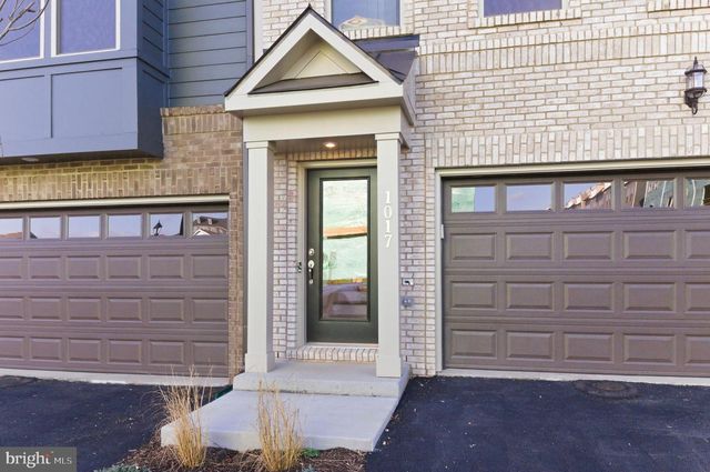 1017 VENIFENA TER SE, Leesburg, VA 20175