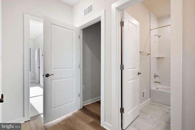 1017 VENIFENA TER SE, Leesburg, VA 20175