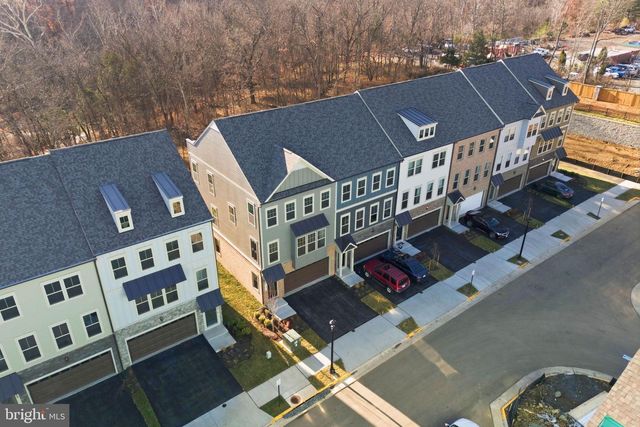 1017 VENIFENA TER SE, Leesburg, VA 20175