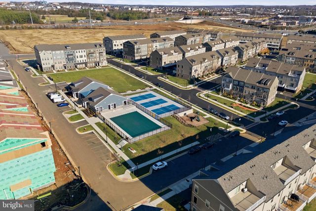 1017 VENIFENA TER SE, Leesburg, VA 20175