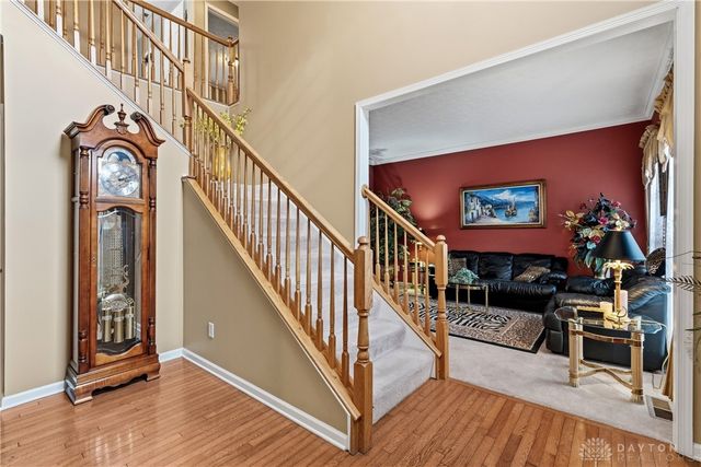 2432 Forest Oaks Drive, Beavercreek, OH 45431