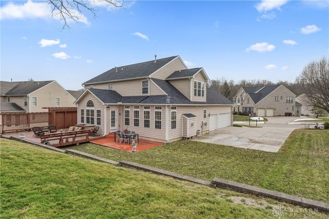 2432 Forest Oaks Drive, Beavercreek, OH 45431