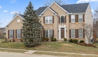 2432 Forest Oaks Drive, Beavercreek, OH 45431