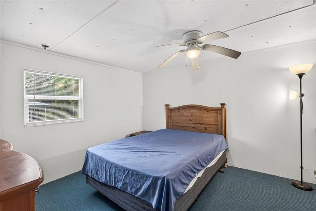 160 Buffalo Springs Road, Mabank, TX 75156