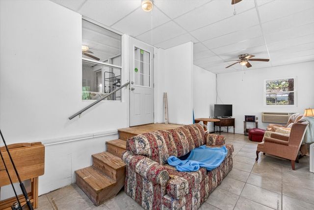 160 Buffalo Springs Road, Mabank, TX 75156