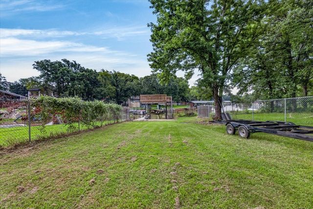 160 Buffalo Springs Road, Mabank, TX 75156
