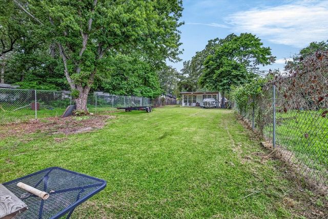 160 Buffalo Springs Road, Mabank, TX 75156