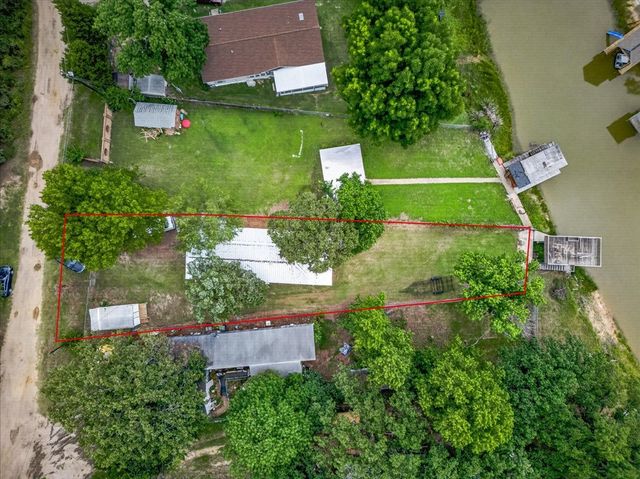 160 Buffalo Springs Road, Mabank, TX 75156