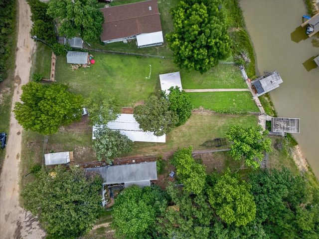 160 Buffalo Springs Road, Mabank, TX 75156