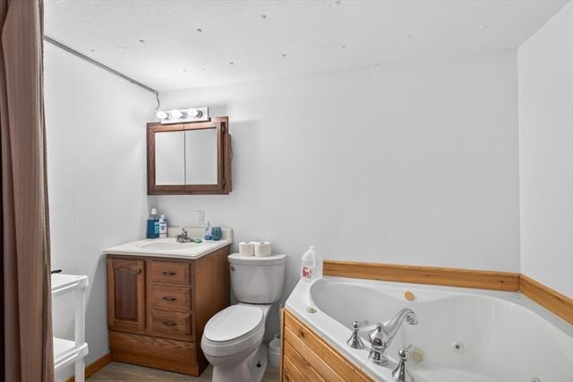 160 Buffalo Springs Road, Mabank, TX 75156