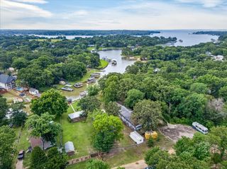 160 Buffalo Springs Road, Mabank, TX 75156