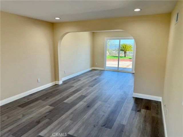19608 Shadow Glen Circle, Northridge, CA 91326