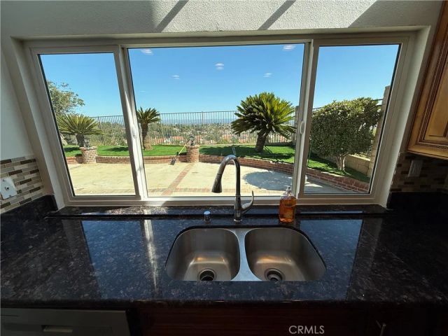 19608 Shadow Glen Circle, Northridge, CA 91326