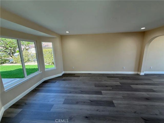 19608 Shadow Glen Circle, Northridge, CA 91326