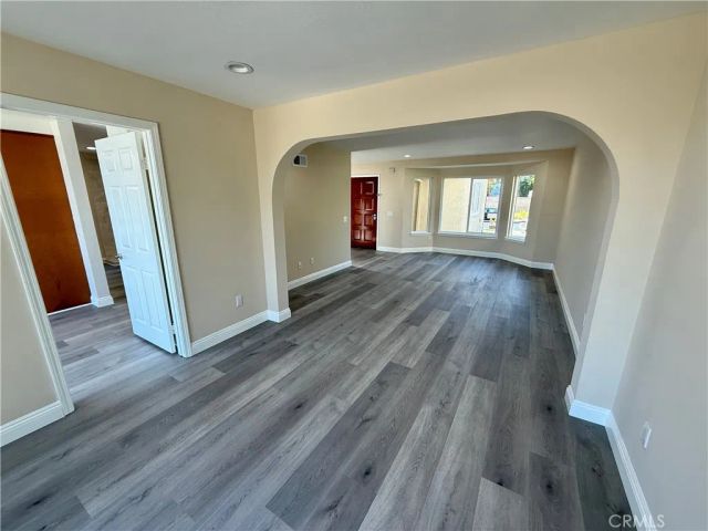 19608 Shadow Glen Circle, Northridge, CA 91326