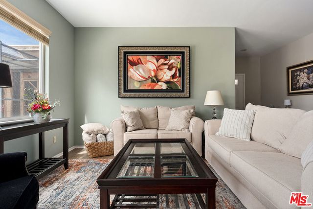 25014 Oliver Way, Stevenson Ranch, CA 91381