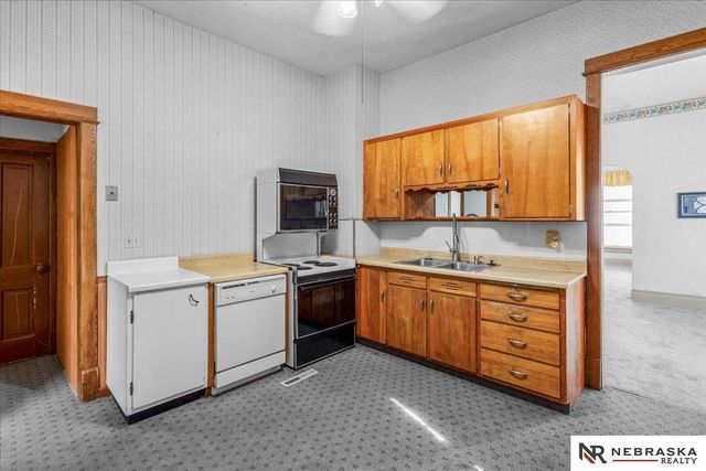 3814 South 23rd Street, Omaha, NE 68107