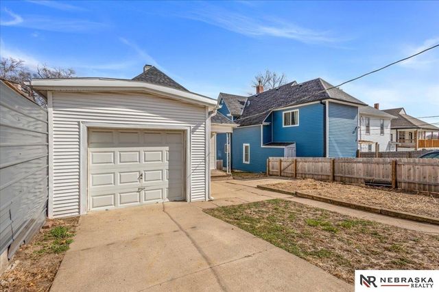 3814 South 23rd Street, Omaha, NE 68107