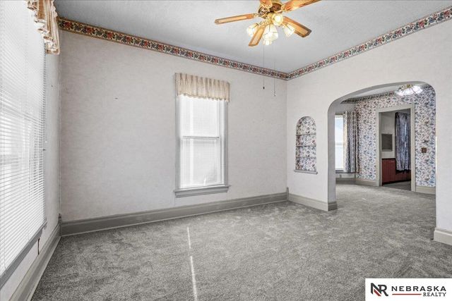 3814 South 23rd Street, Omaha, NE 68107