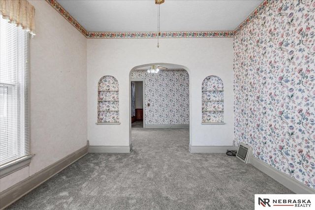 3814 South 23rd Street, Omaha, NE 68107