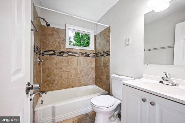 204 MOWBRAY RD, Silver Spring, MD 20904